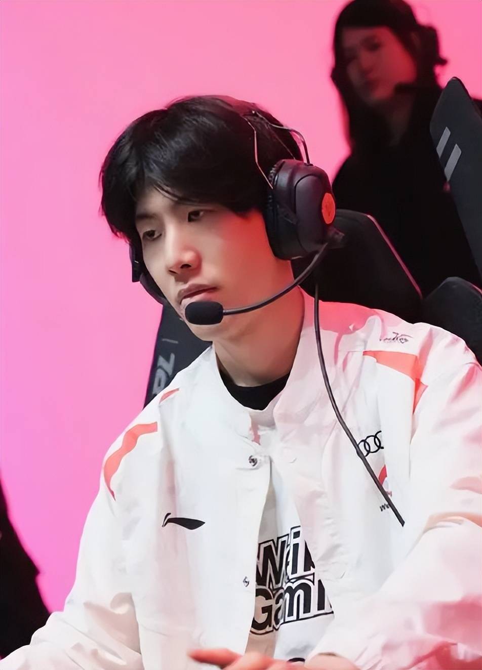 教练团队不 教练团队不