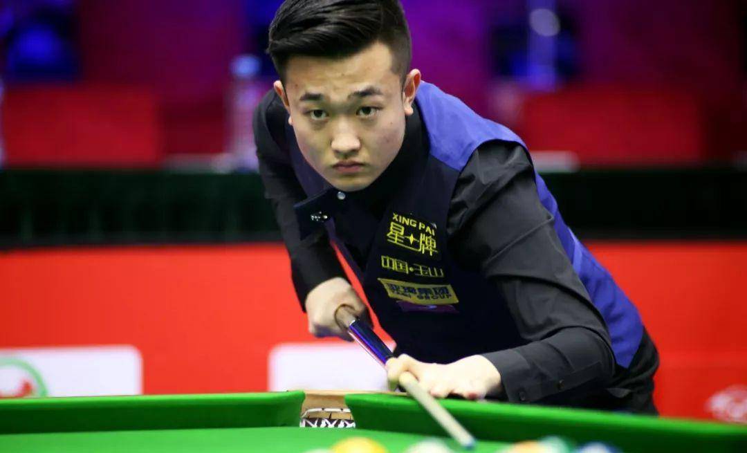 他在社交媒 他在社交媒