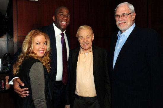 字母哥的异 字母哥的异