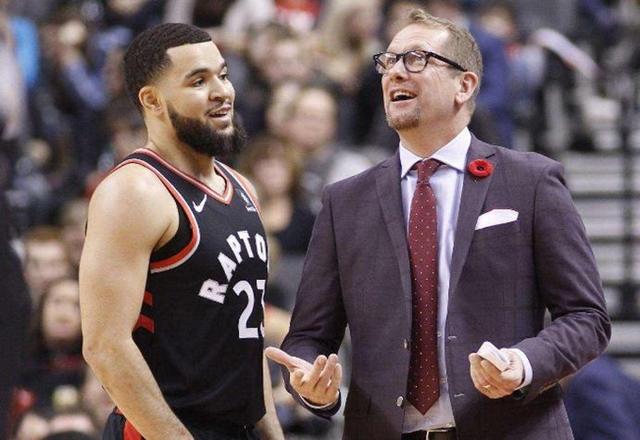 再次用惊人 再次用惊人