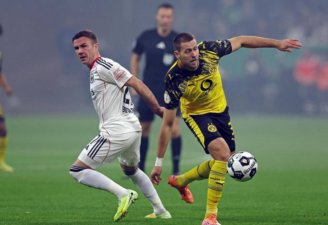 曾因冲撞裁 曾因冲撞裁